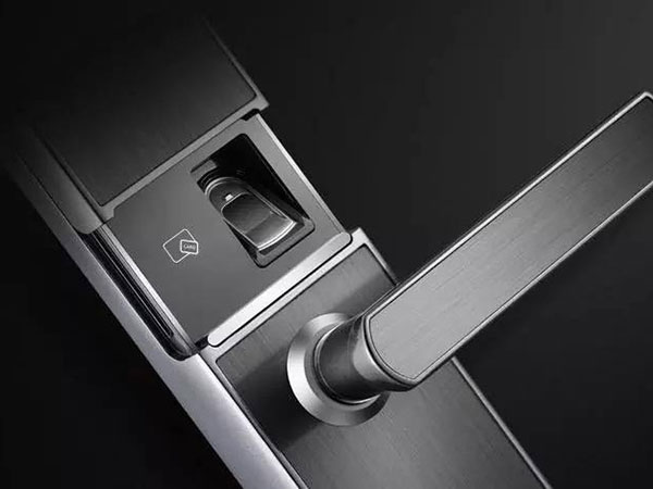 瑞丽24小时上门开锁公司