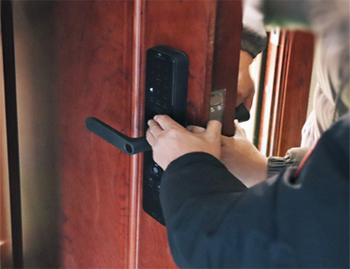 瑞丽24小时上门开锁公司